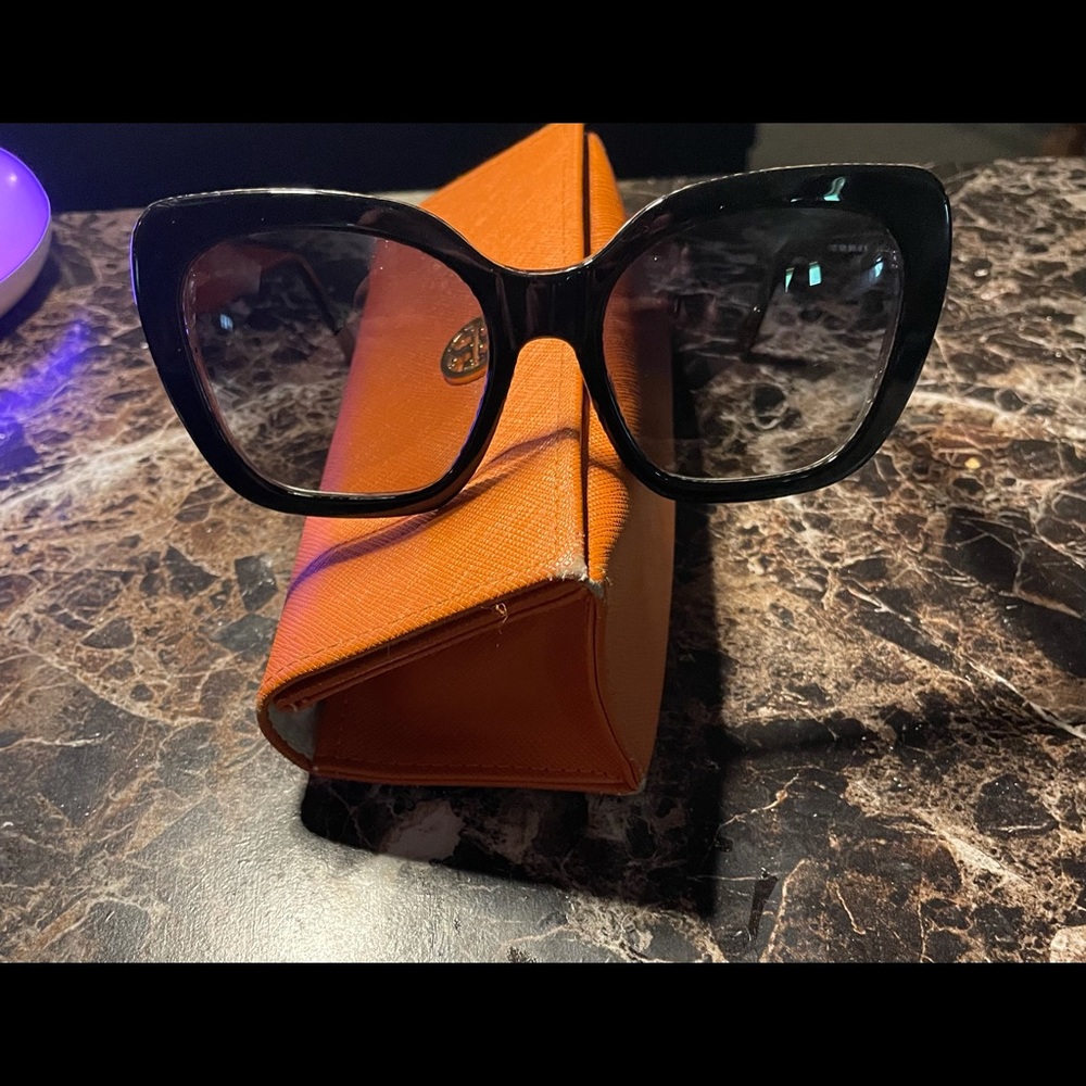 Oversized Tory Burch Sunglasses